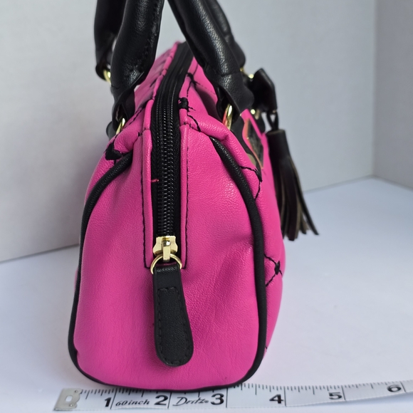 Luv Betsey Fushcia Pink Quited Mini Barrel Bag - Picture 7 of 7